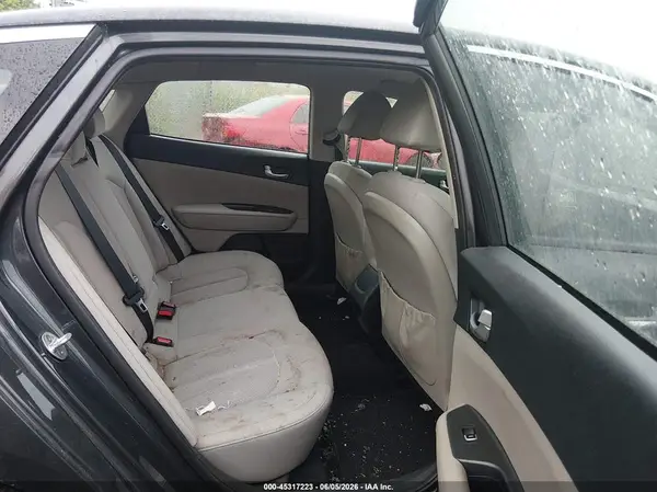 5XXGT4L34GG027553 2016 KIA OPTIMA - Image 8