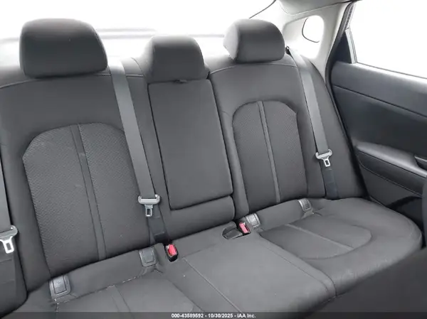 5XXGT4L34GG037533 2016 KIA OPTIMA - Image 8