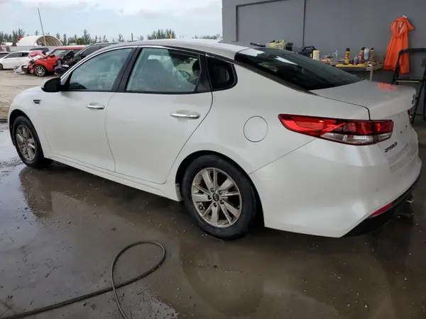 5XXGT4L34GG038617 2016 KIA OPTIMA - Image 2