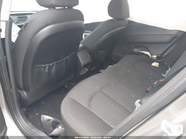 5XXGT4L34GG041193 2016 KIA OPTIMA - Image 8