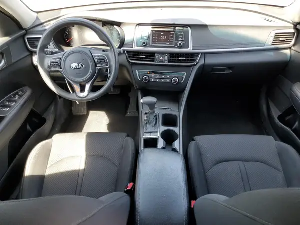 5XXGT4L34GG047804 2016 KIA OPTIMA - Image 8