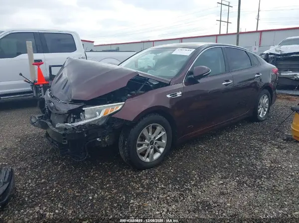 5XXGT4L34GG054560 2016 KIA OPTIMA - Image 2