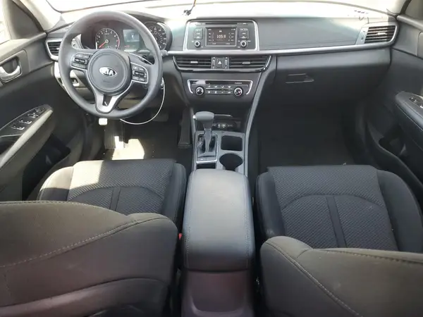 5XXGT4L34GG058687 2016 KIA OPTIMA - Image 8