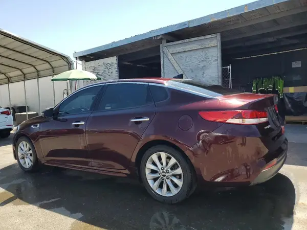 5XXGT4L34GG060276 2016 KIA OPTIMA - Image 2