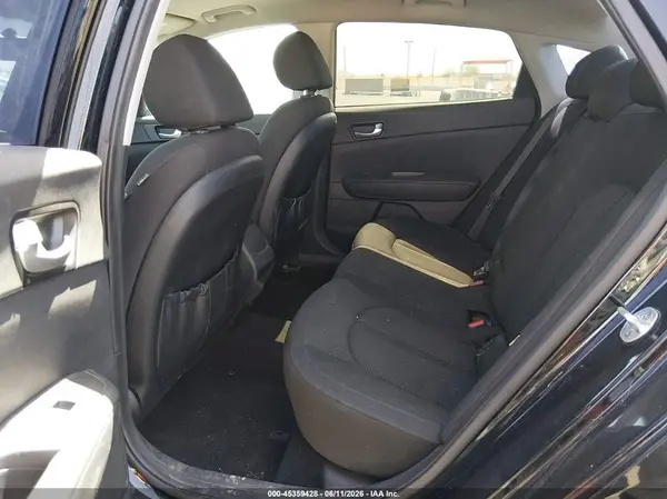 5XXGT4L34GG066093 2016 KIA OPTIMA - Image 8