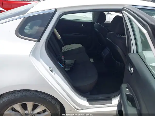 5XXGT4L34GG069561 2016 KIA OPTIMA - Image 8