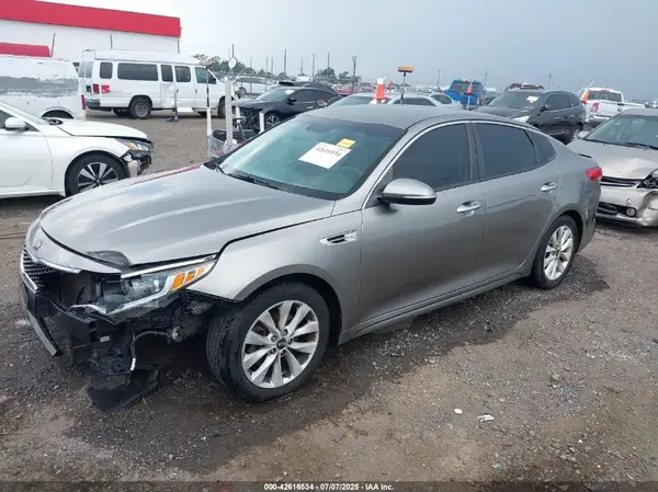 5XXGT4L34GG072783 2016 KIA OPTIMA - Image 2