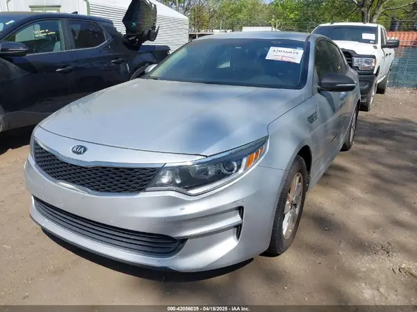 5XXGT4L34GG074761 2016 KIA OPTIMA - Image 2