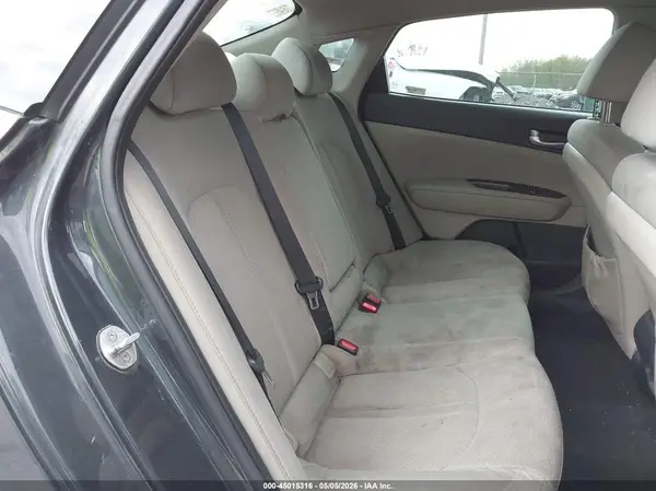 5XXGT4L34GG076283 2016 KIA OPTIMA - Image 8