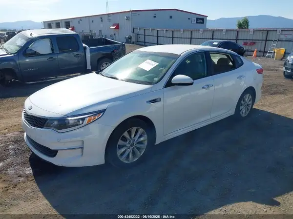 5XXGT4L34GG081628 2016 KIA OPTIMA - Image 2