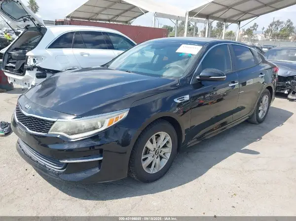 5XXGT4L34GG090202 2016 KIA OPTIMA - Image 2