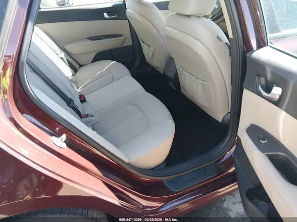 5XXGT4L34GG095299 2016 KIA OPTIMA - Image 8