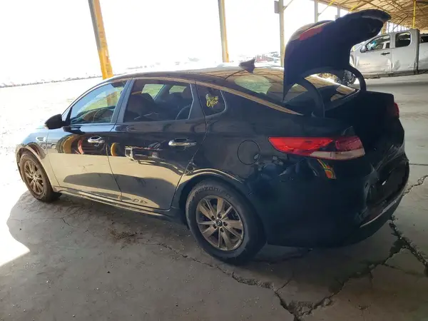 5XXGT4L34GG099675 2016 KIA OPTIMA - Image 2