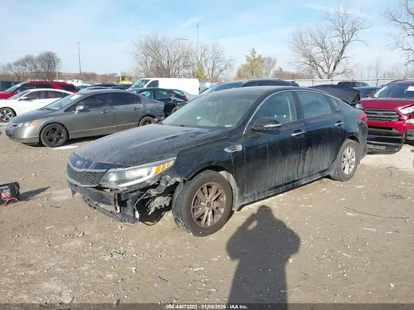 5XXGT4L34GG101523 2016 KIA OPTIMA - Image 2