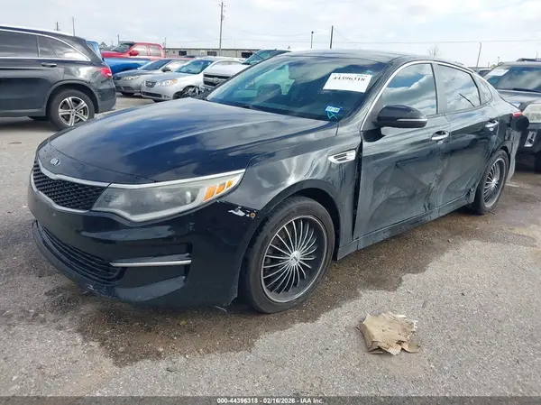 5XXGT4L34GG102333 2016 KIA OPTIMA - Image 2