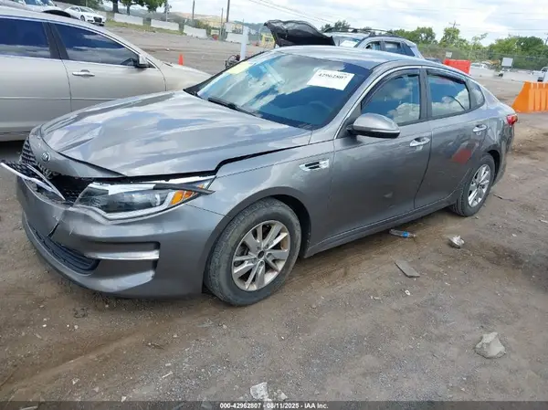 5XXGT4L34GG105961 2016 KIA OPTIMA - Image 2