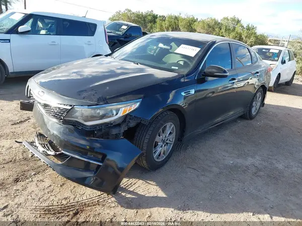 5XXGT4L34GG106835 2016 KIA OPTIMA - Image 2