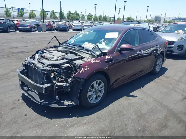 5XXGT4L34GG109797 2016 KIA OPTIMA - Image 2