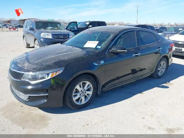 5XXGT4L34GG111663 2016 KIA OPTIMA - Image 2