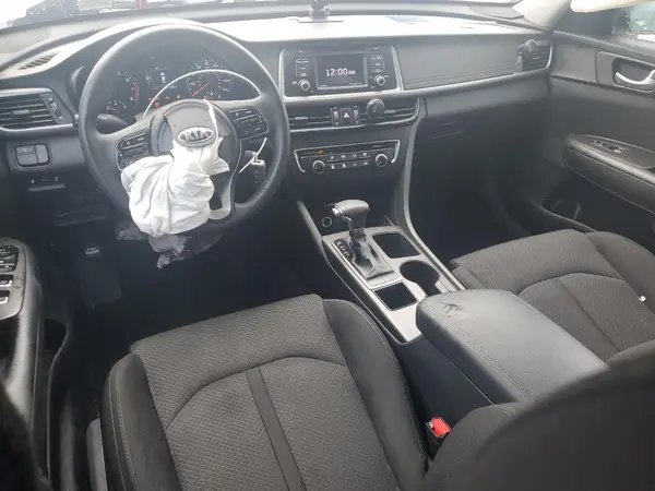 5XXGT4L34HG122888 2017 KIA OPTIMA - Image 8