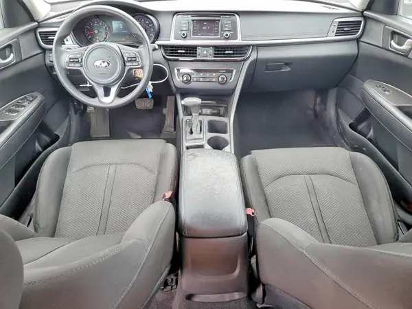 5XXGT4L34HG124415 2017 KIA OPTIMA - Image 8