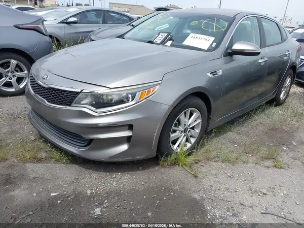 5XXGT4L34HG128397 2017 KIA OPTIMA - Image 2