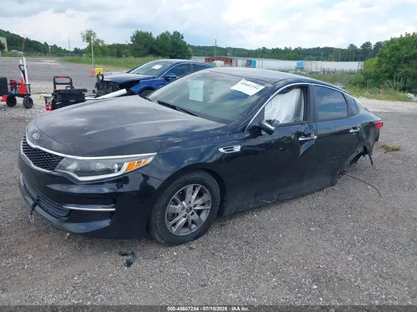 5XXGT4L34HG128870 2017 KIA OPTIMA - Image 2