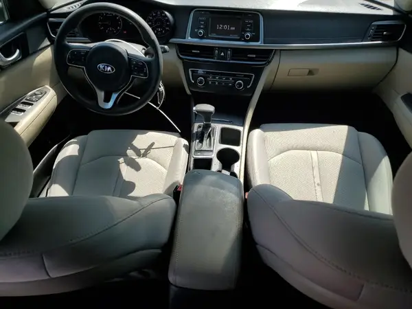 5XXGT4L34HG131011 2017 KIA OPTIMA - Image 8
