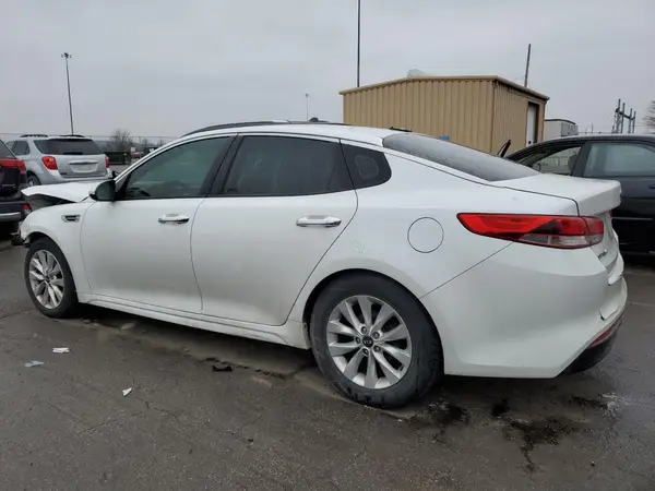 5XXGT4L34HG131719 2017 KIA OPTIMA - Image 2