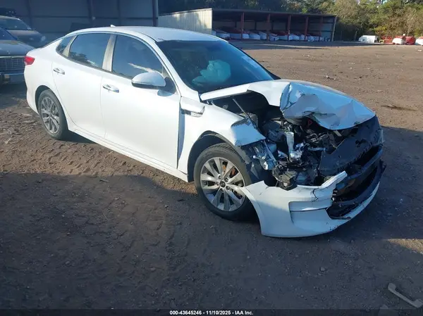 5XXGT4L34HG133017 2017 KIA OPTIMA - Image 1