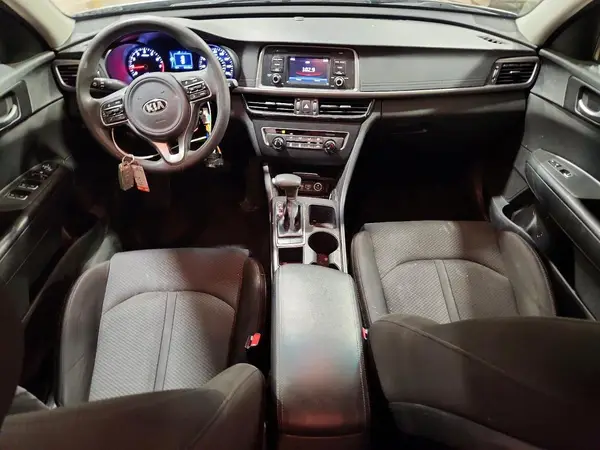 5XXGT4L34HG133437 2017 KIA OPTIMA - Image 8