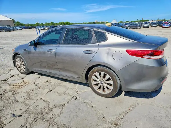 5XXGT4L34HG137696 2017 KIA OPTIMA - Image 2