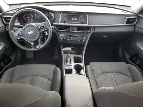 5XXGT4L34HG139643 2017 KIA OPTIMA - Image 8