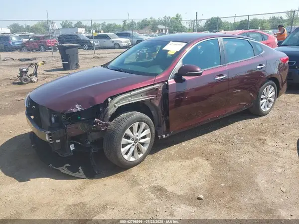 5XXGT4L34HG139772 2017 KIA OPTIMA - Image 2