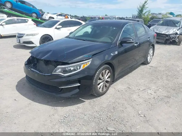 5XXGT4L34HG141893 2017 KIA OPTIMA - Image 2