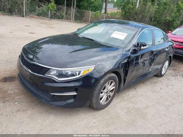 5XXGT4L34HG143580 2017 KIA OPTIMA - Image 2