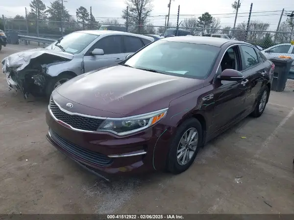 5XXGT4L34HG144745 2017 KIA OPTIMA - Image 2