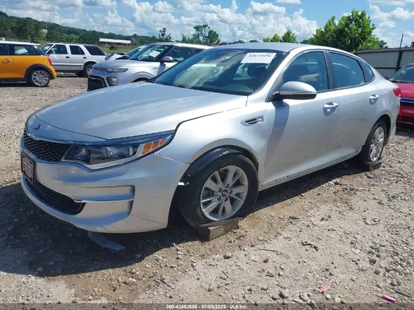 5XXGT4L34HG144793 2017 KIA OPTIMA - Image 2