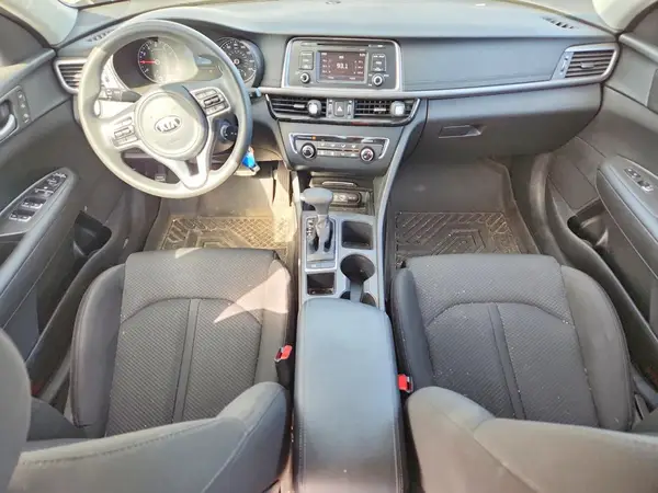 5XXGT4L34HG145491 2017 KIA OPTIMA - Image 8