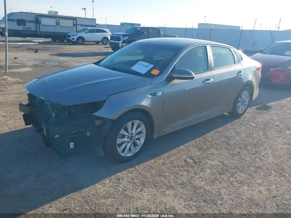 5XXGT4L34HG145913 2017 KIA OPTIMA - Image 2