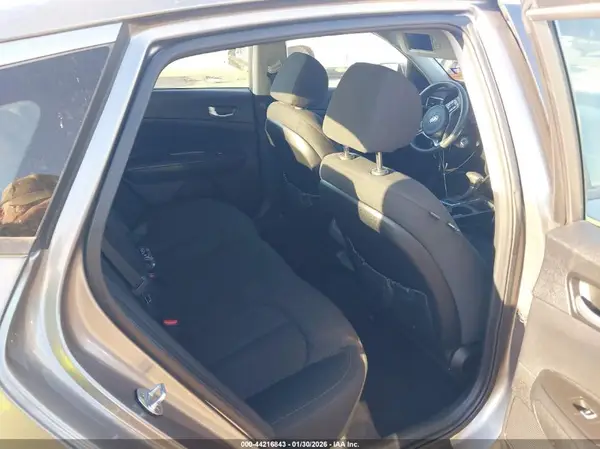 5XXGT4L34HG145913 2017 KIA OPTIMA - Image 8