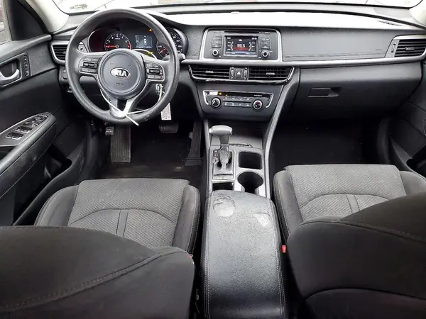 5XXGT4L34HG151193 2017 KIA OPTIMA - Image 8