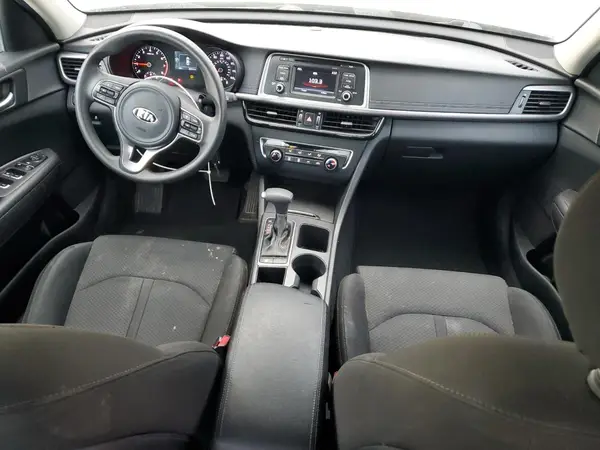 5XXGT4L34HG152361 2017 KIA OPTIMA - Image 8