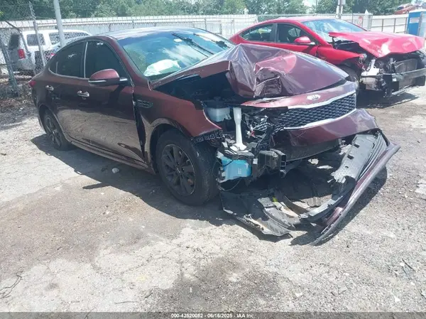 5XXGT4L34HG152537 2017 KIA OPTIMA - Image 1
