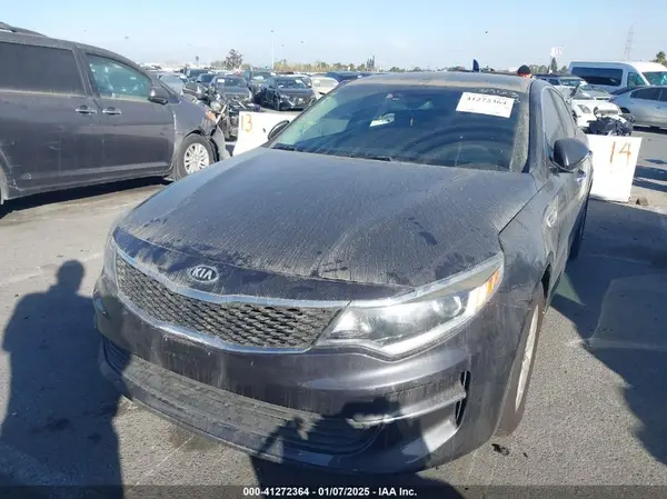 5XXGT4L34HG153963 2017 KIA OPTIMA - Image 2