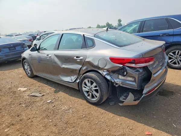 5XXGT4L34HG156586 2017 KIA OPTIMA - Image 2