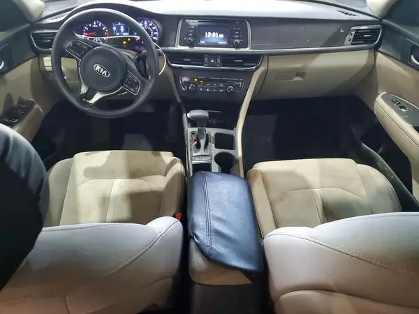 5XXGT4L34HG157494 2017 KIA OPTIMA - Image 8