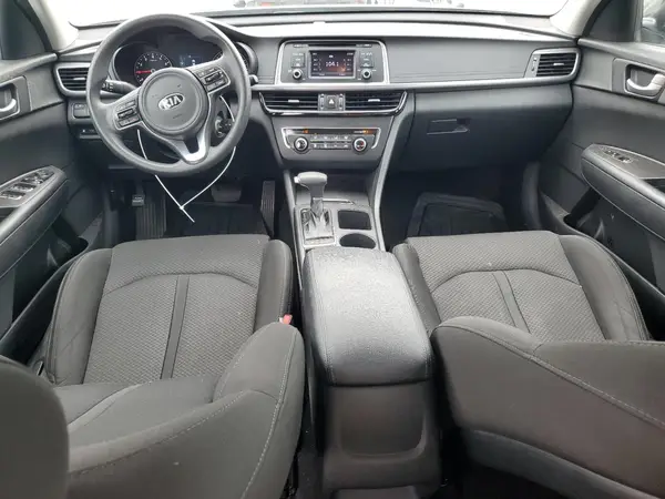 5XXGT4L34HG165031 2017 KIA OPTIMA - Image 8