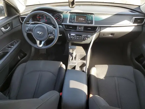 5XXGT4L34HG165594 2017 KIA OPTIMA - Image 8