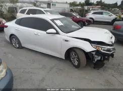 5XXGT4L34HG166986 2017 KIA OPTIMA